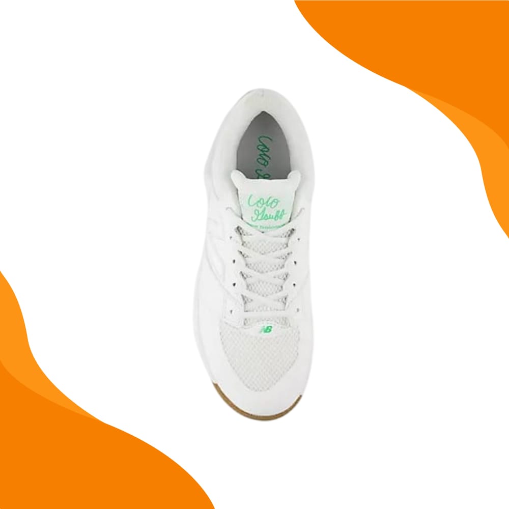 New Balance Tennis Shoes